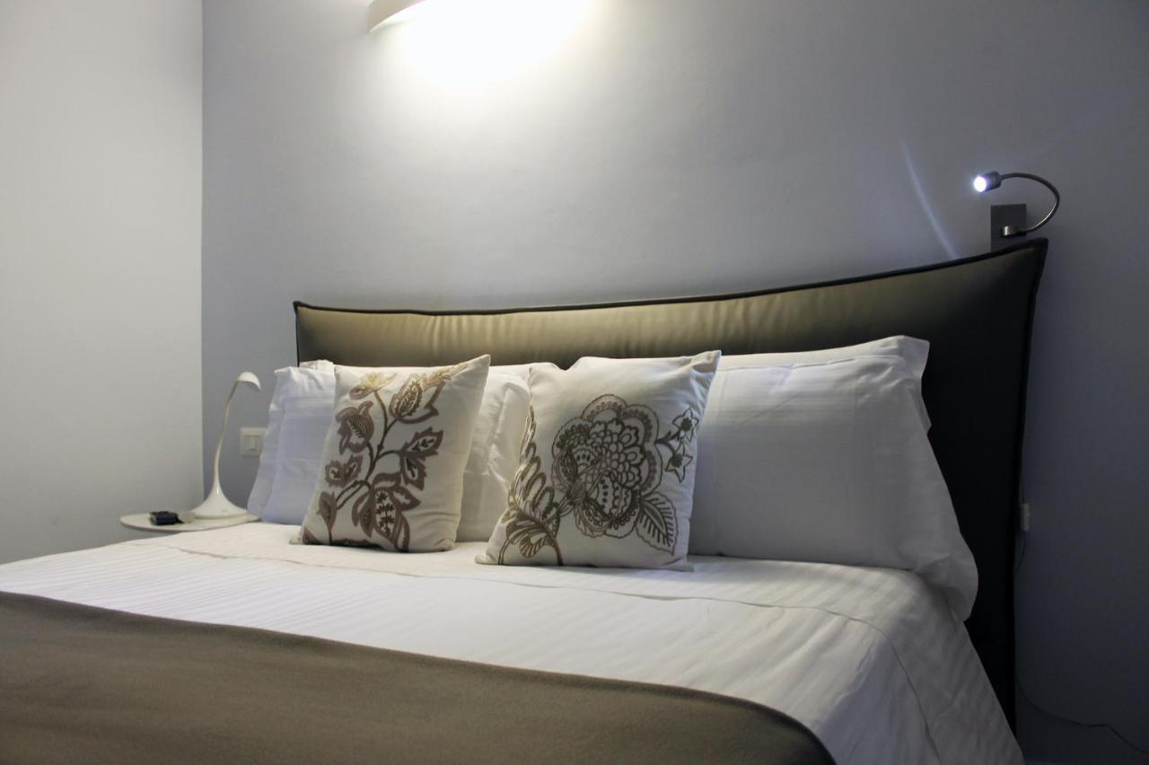 B&B Milu' Кротоне Экстерьер фото